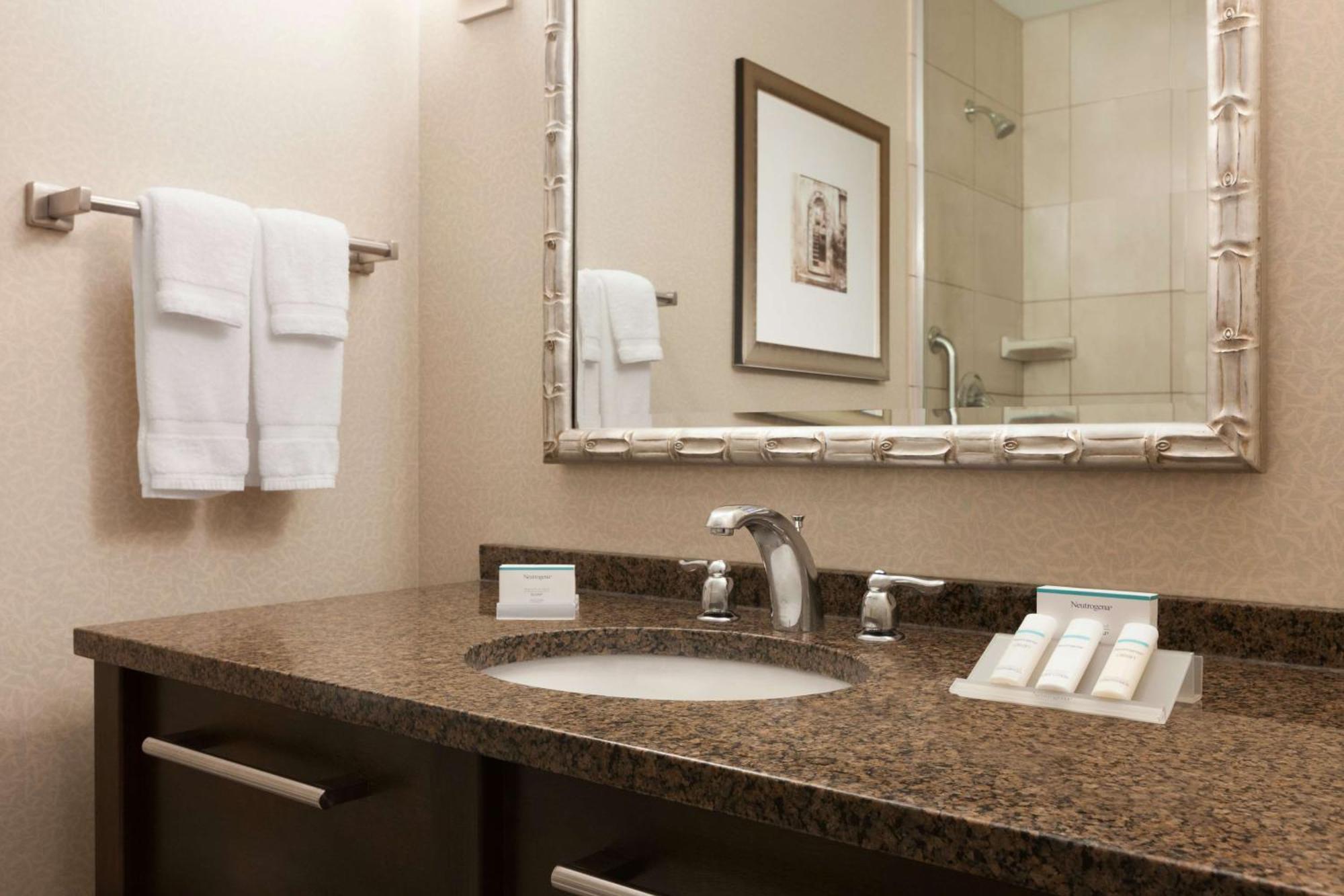 Hilton Garden Inn Dulles North Ashburn Extérieur photo