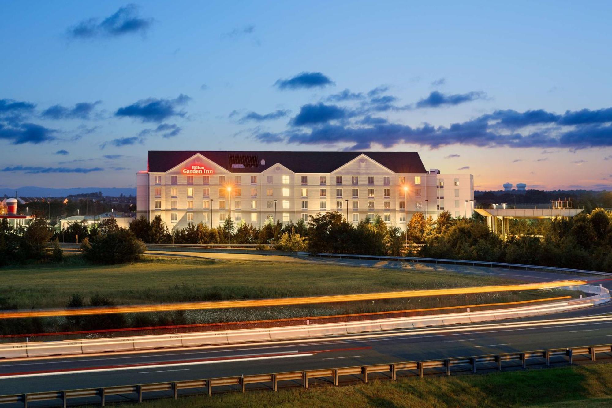 Hilton Garden Inn Dulles North Ashburn Extérieur photo
